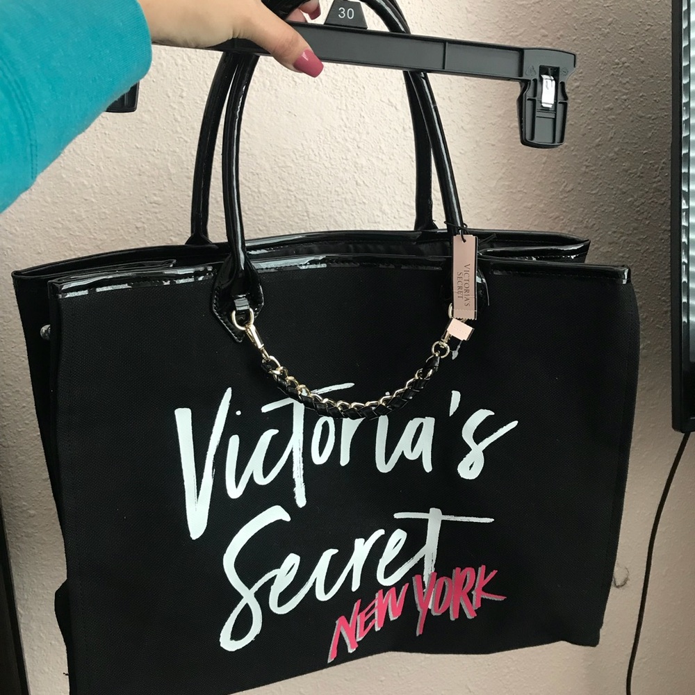 Victoria’s Secret tote